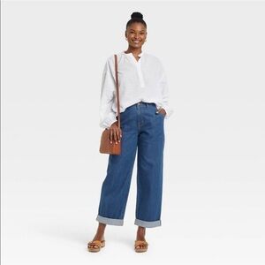 Universal Thread Women's High-Rise
Relaxed Straight Jeans nwt